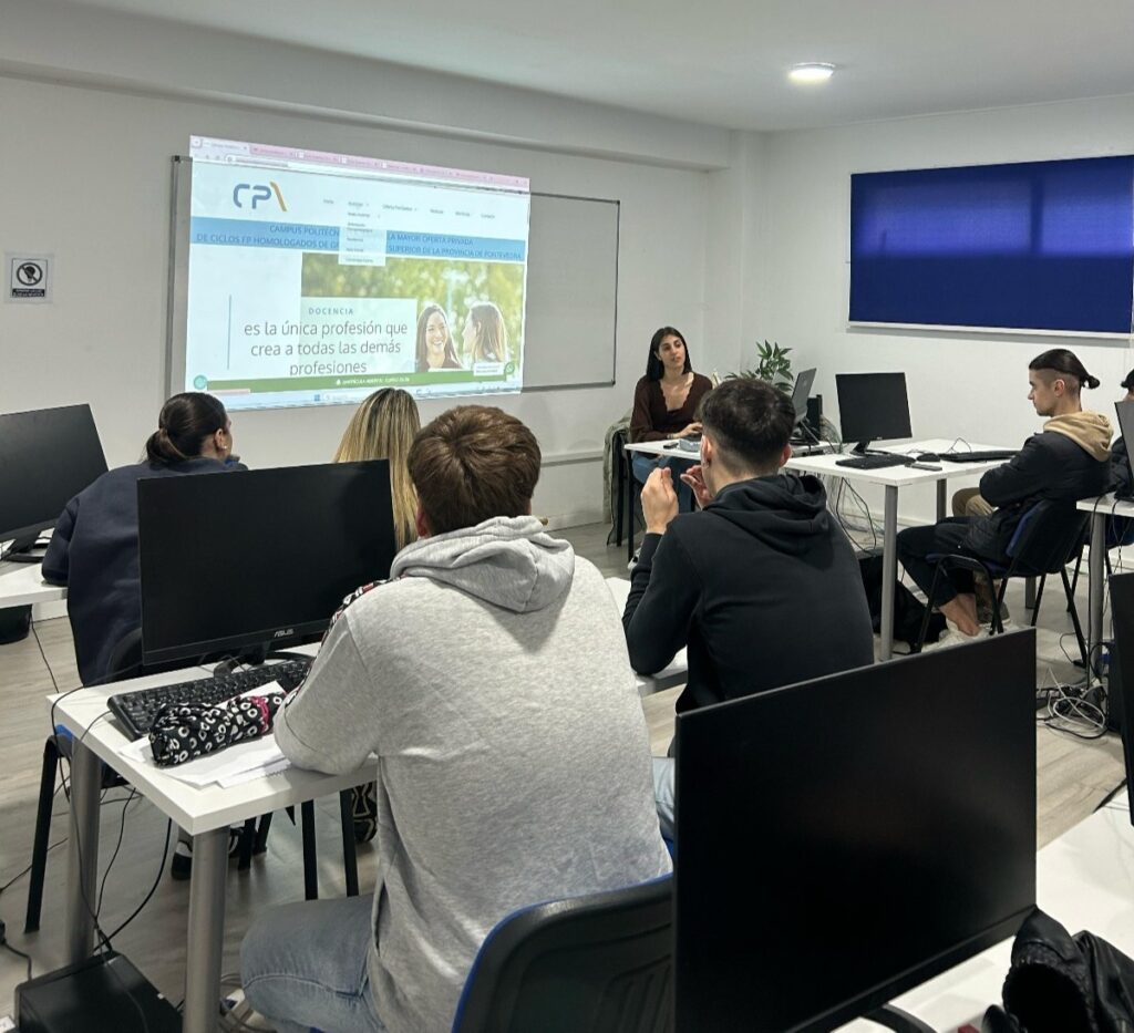 Charla con Candela Ferreira sobre SEO: ¿Por qué son tan importantes el SEO y el SEM en marketing digital?